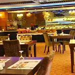 מלון Arya סקרייה