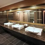 Arya 3* סקרייה