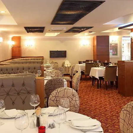 Arya Sakarya Hotel