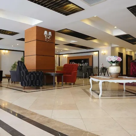 Arya Hotel