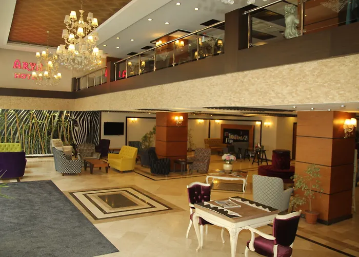 Arya Hotel